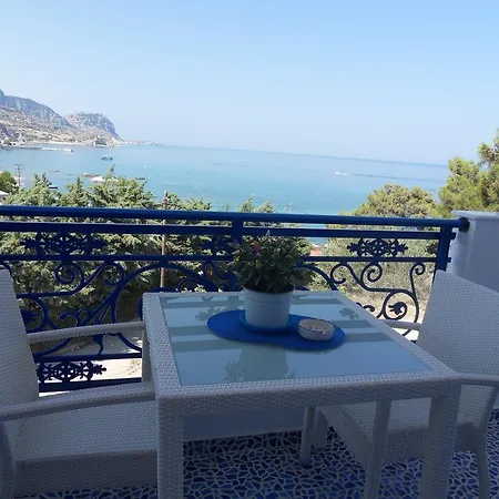 Bouganville Stegna
