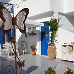 Bouganville Stegna Lejlighed