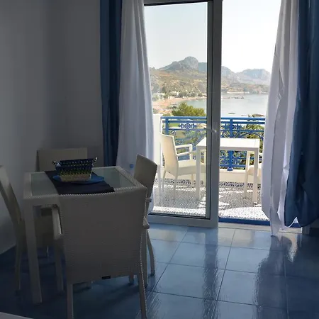 Bouganville Stegna Lejlighed *