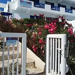 Bouganville Stegna