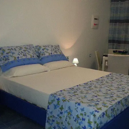 Apartment Bouganville Stegna *