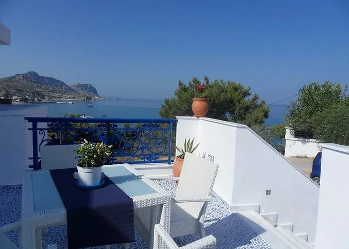 Bouganville Stegna Archangelos (Rhodes)