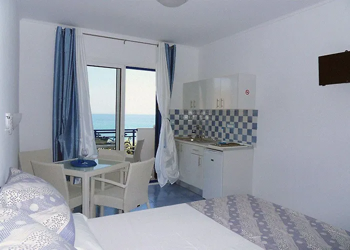 Bouganville Stegna * Archangelos (Rhodes)