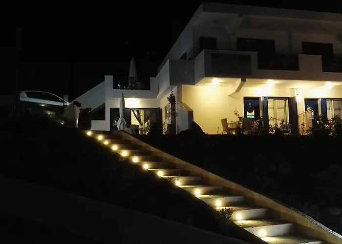 Bouganville Stegna Archangelos (Rhodes)